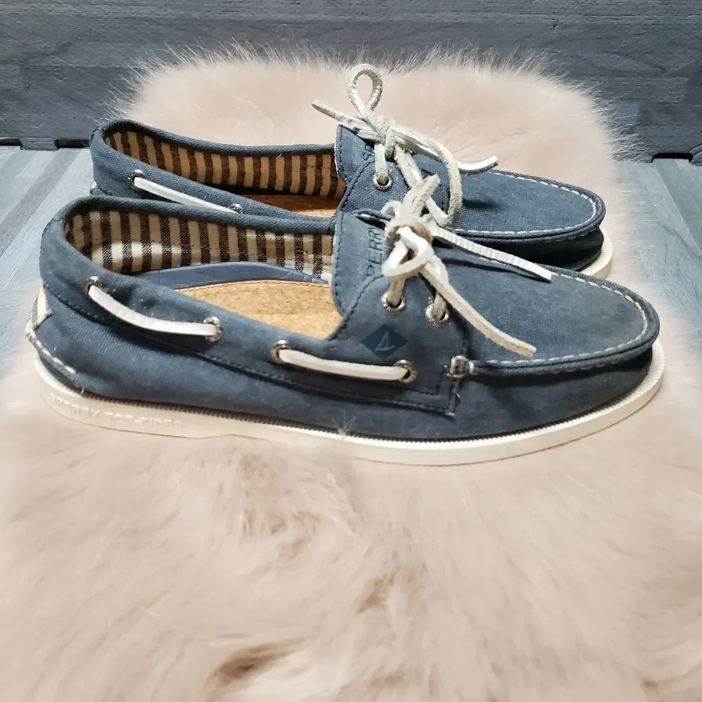Sperry Top Sider Authentic Original 2 Eye Shoe